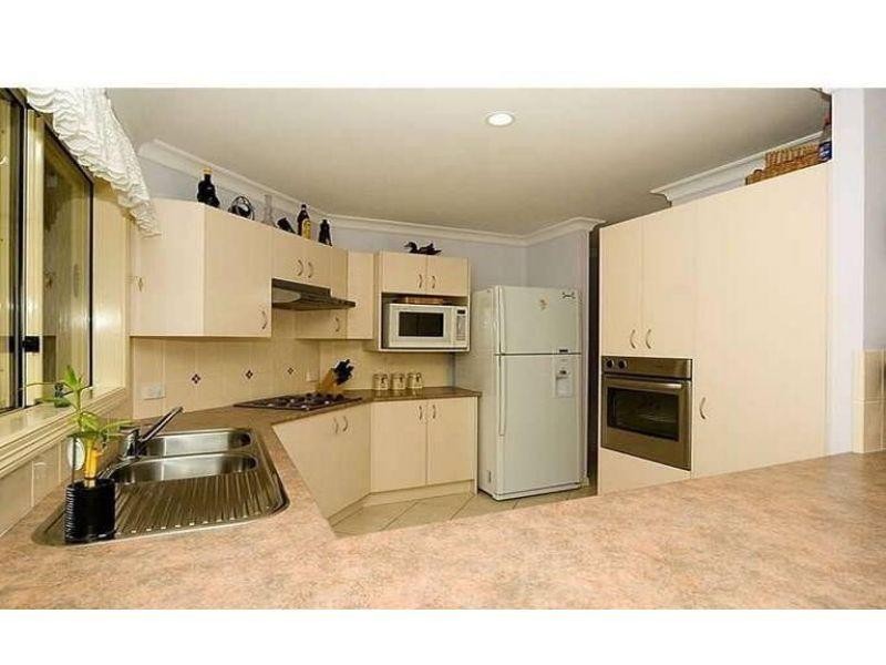 40 James Josey Avenue, Springfield Lakes QLD 4300