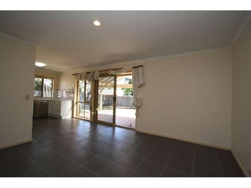 4 Balala Close, Forest Lake QLD 4078