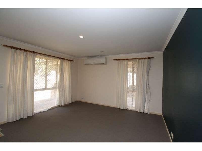 4 Balala Close, Forest Lake QLD 4078