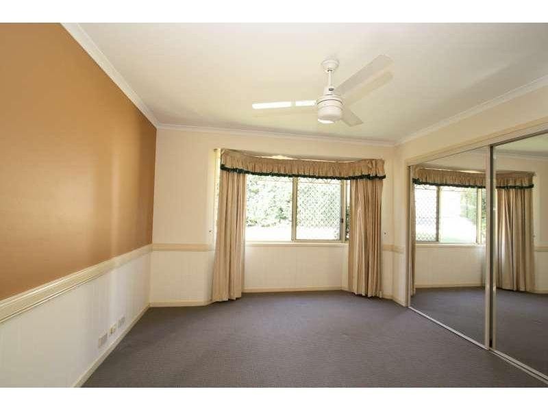 4 Balala Close, Forest Lake QLD 4078