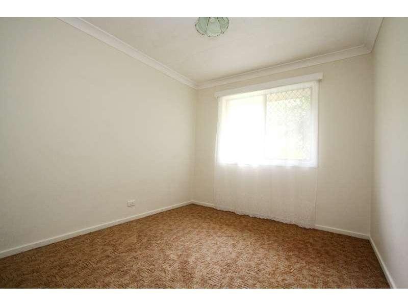 18 Blackton Street, Logan Central QLD 4114