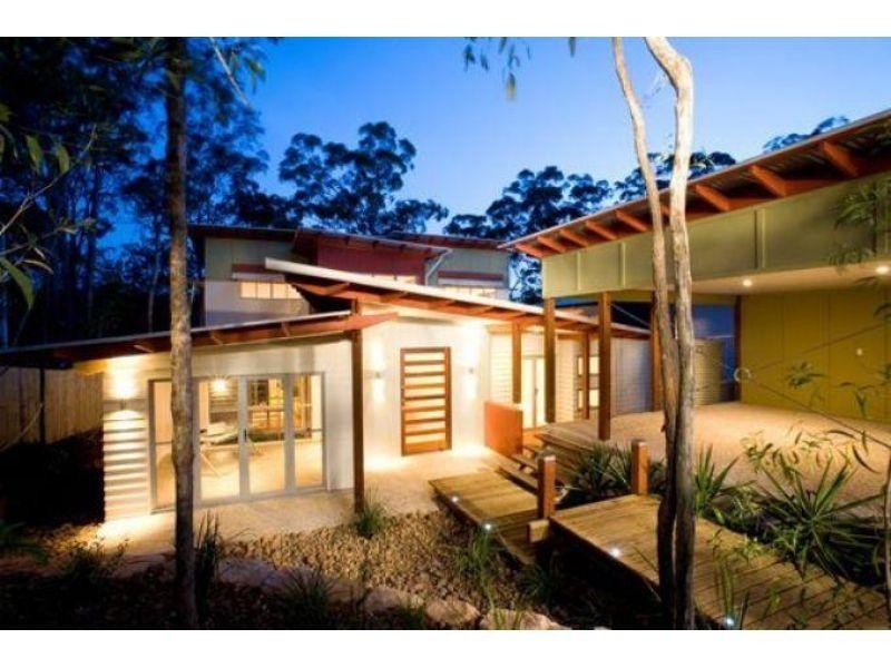 26 Paterson Street, Seventeen Mile Rocks QLD 4073