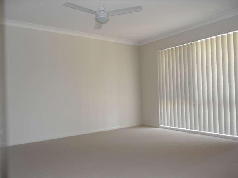 4 Treeline Place, Durack QLD 4077