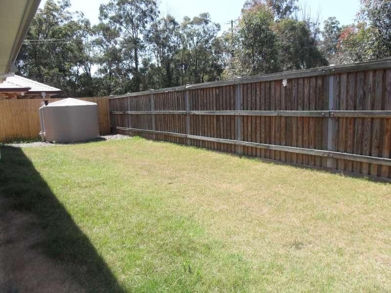4 Treeline Place, Durack QLD 4077