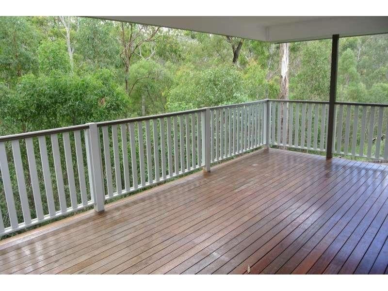 10 Berkeley Circuit, Bellbird Park QLD 4300