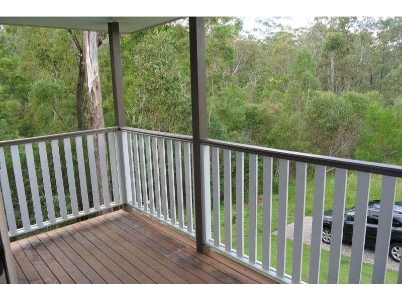 10 Berkeley Circuit, Bellbird Park QLD 4300