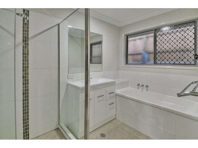 19 Wylie Court, Springfield Lakes QLD 4300