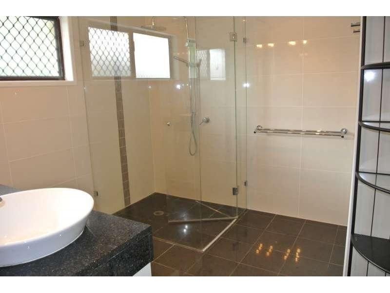 53 Cedarleigh Road, Kenmore QLD 4069