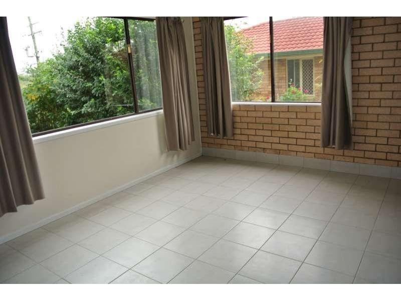 53 Cedarleigh Road, Kenmore QLD 4069