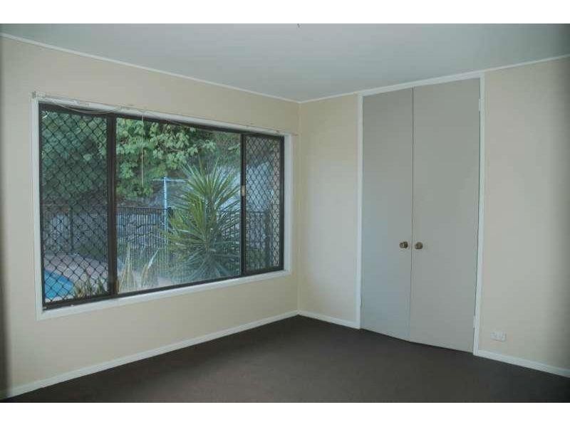 53 Cedarleigh Road, Kenmore QLD 4069