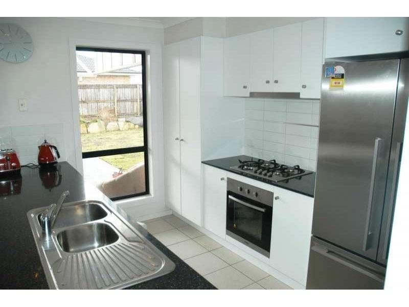 16 Ballow Crescent, Redbank Plains QLD 4301