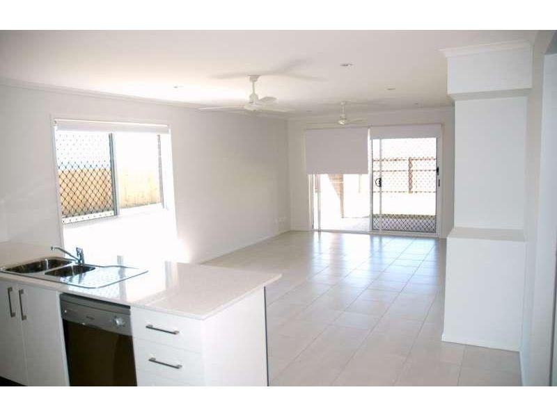 97 Whitmore Crescent, Goodna QLD 4300