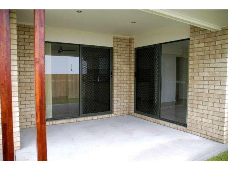 34 Chamomile Street, Springfield Lakes QLD 4300