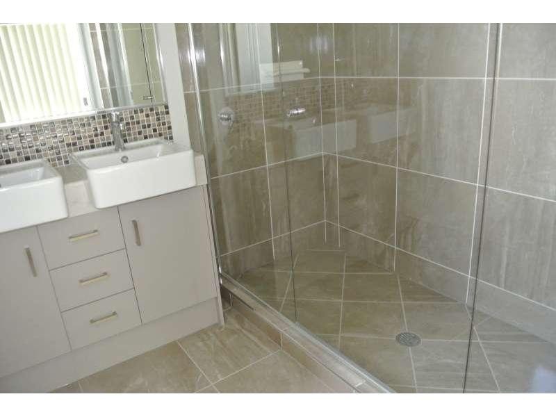 34 Chamomile Street, Springfield Lakes QLD 4300