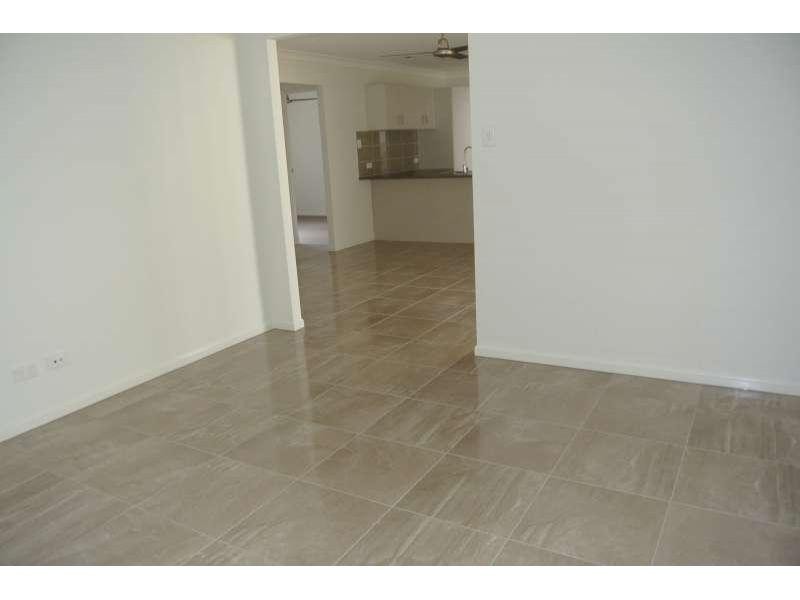 34 Chamomile Street, Springfield Lakes QLD 4300