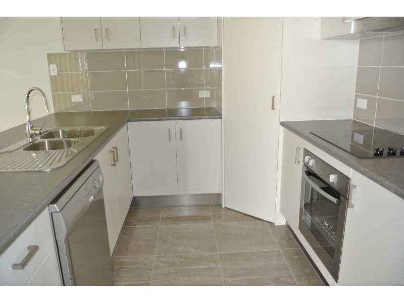 34 Chamomile Street, Springfield Lakes QLD 4300