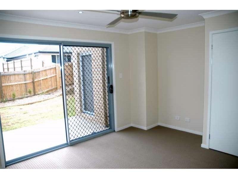 61 Opperman Drive, Springfield Lakes QLD 4300