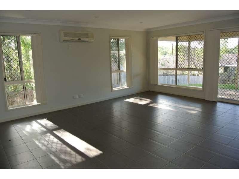 11 Regency Crescent, Moggill QLD 4070