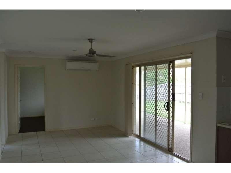 73 Vineyard Street, One Mile QLD 4305