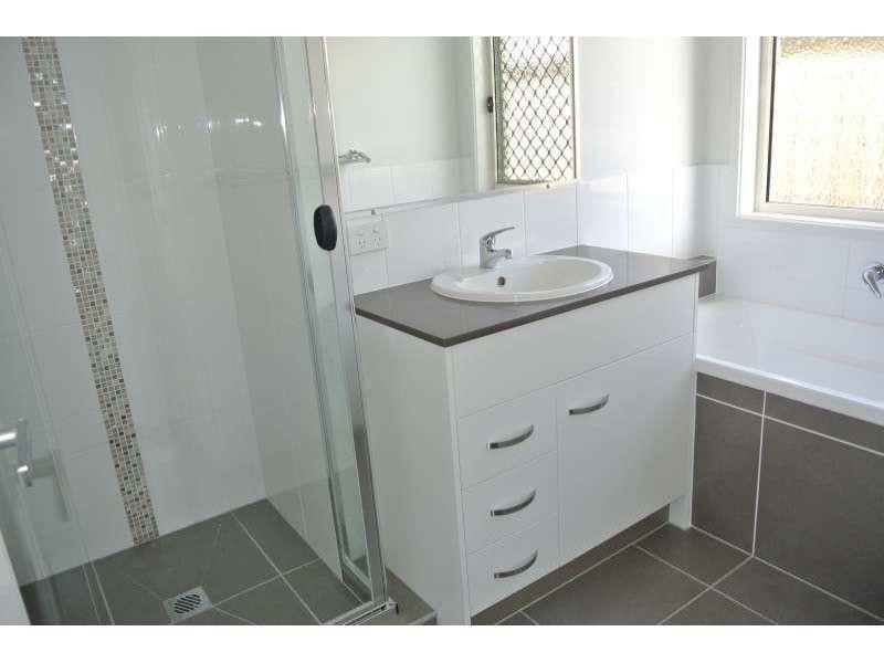 53 Pendragon  Street, Raceview QLD 4305