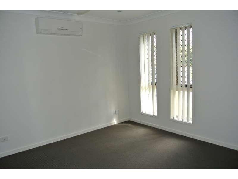 53 Pendragon  Street, Raceview QLD 4305