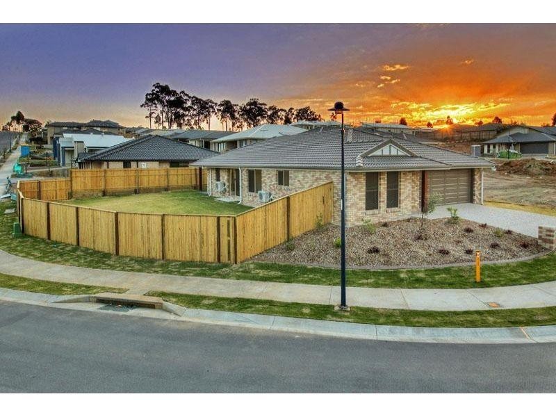 41 Waratah Crescent, Springfield Lakes QLD 4300