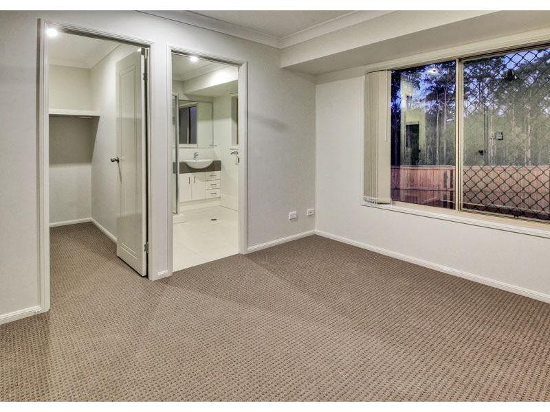 41 Waratah Crescent, Springfield Lakes QLD 4300