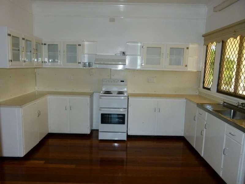 33 Fig Tree Pocket Road, Chapel Hill QLD 4069