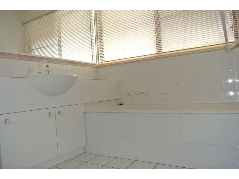 8 Noval Court, Bellbowrie QLD 4070