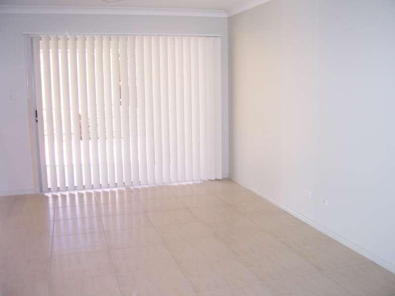 8 Dianella Street, Springfield Lakes QLD 4300