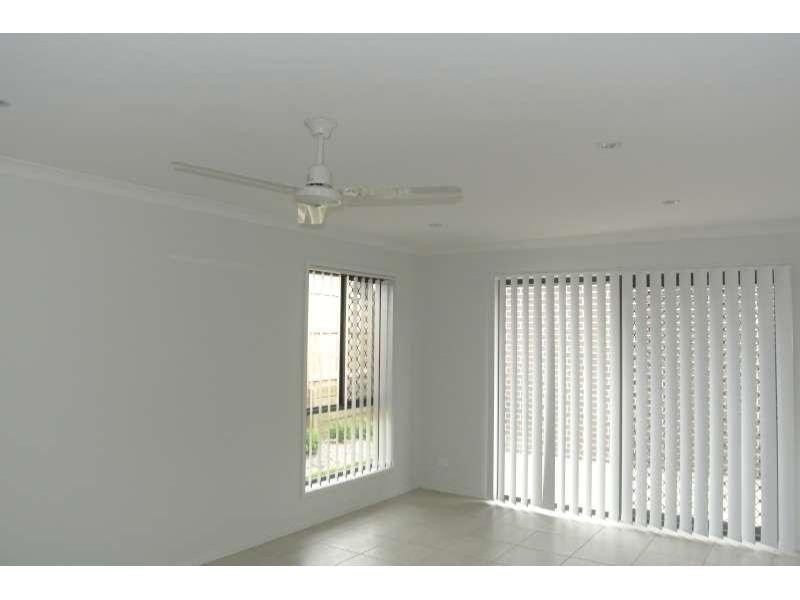 1/48 Lamington Drive, Redbank Plains QLD 4301