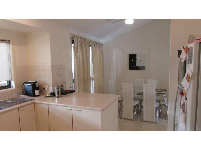 2 Matingara Street, Chapel Hill QLD 4069