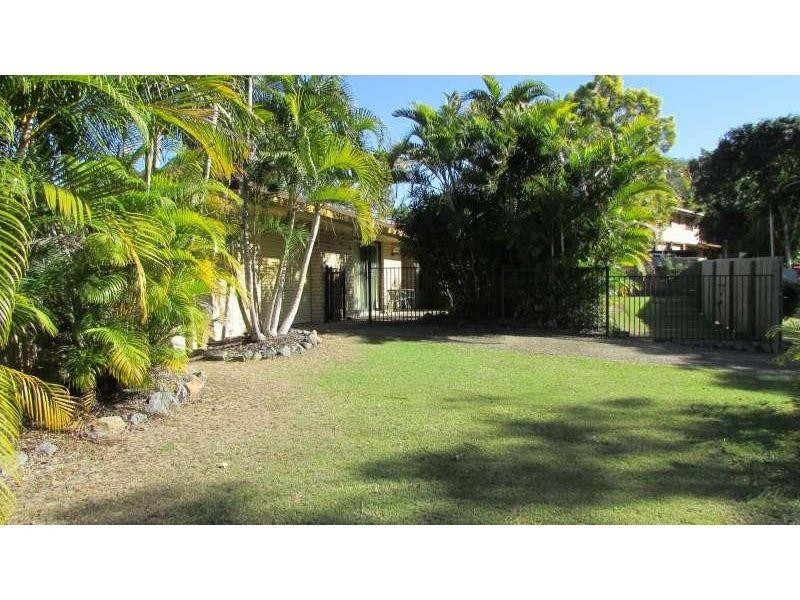 2 Matingara Street, Chapel Hill QLD 4069