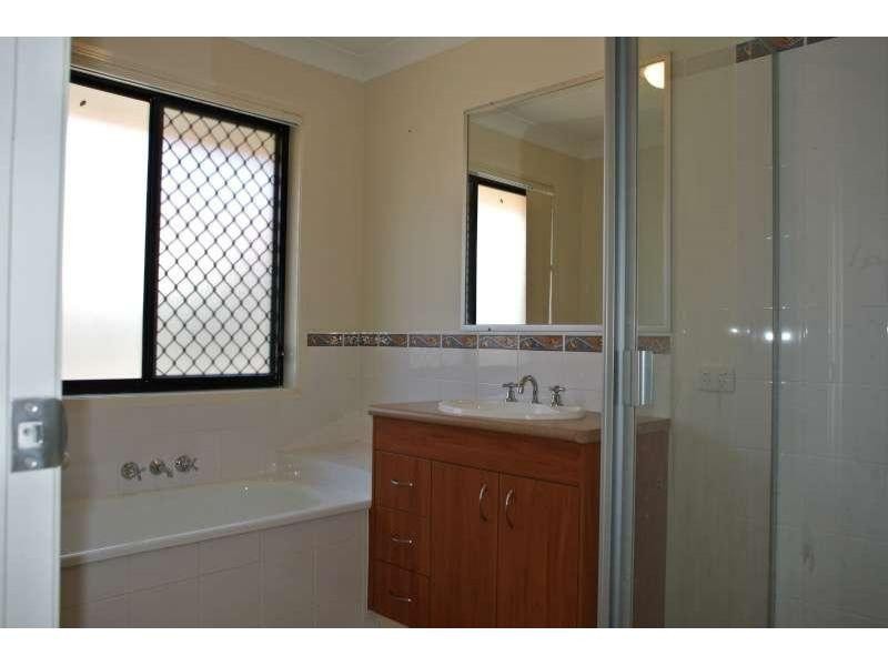37 Elkhorn Street, Bellbird Park QLD 4300