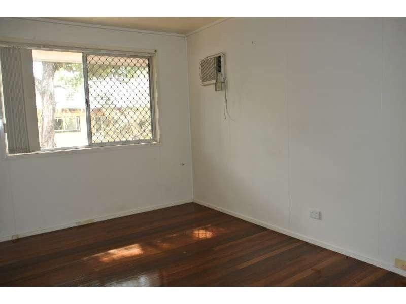 6 Ursula Street, Riverview QLD 4303