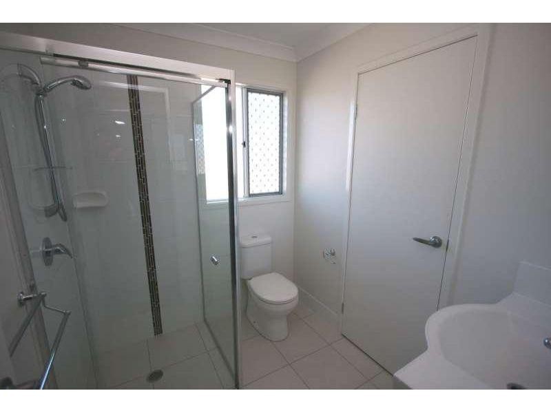 39B Brentwood Drive, Bundamba QLD 4304