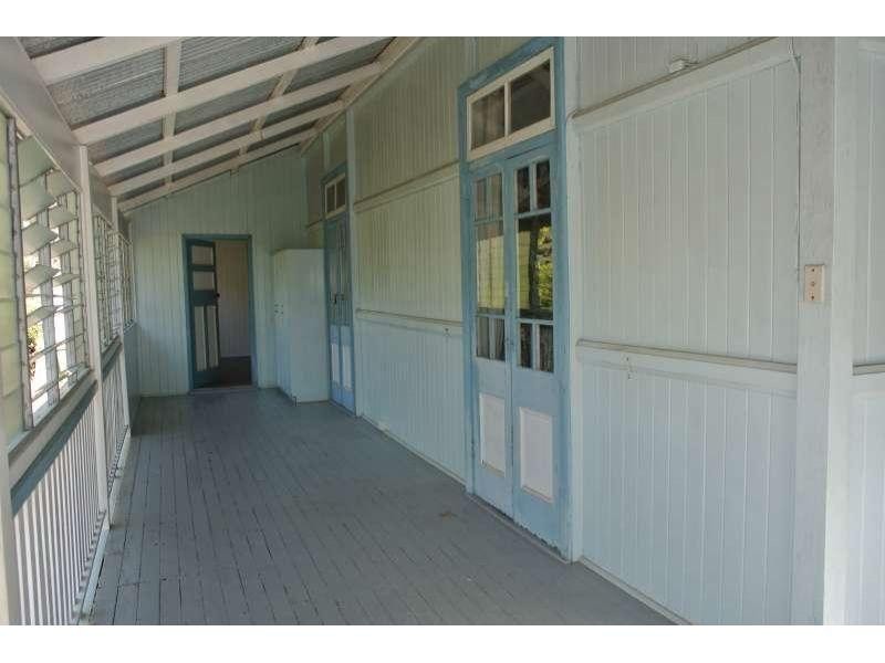 1 Berry Street, Sherwood QLD 4075