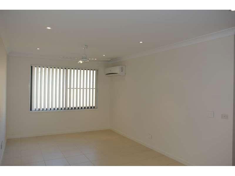 13 George Rant Court, Goodna QLD 4300