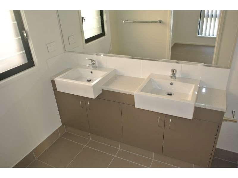 13 George Rant Court, Goodna QLD 4300