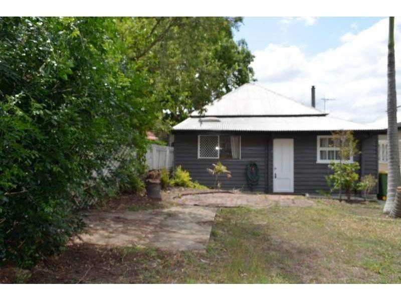 7 Panton Street, Woodend QLD 4305