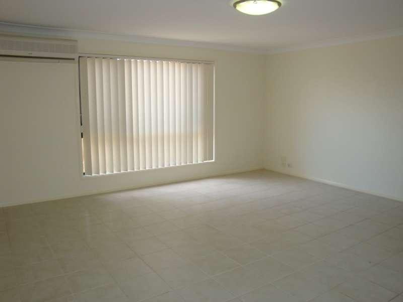3 Orchard Crescent, Springfield Lakes QLD 4300