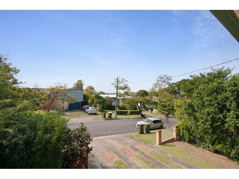 50 Edenvale Street, Oxley QLD 4075