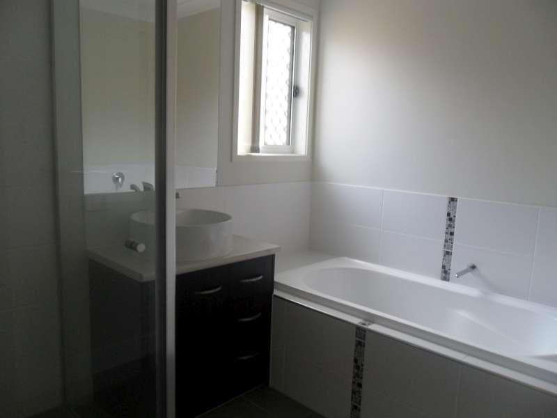 74 Anesbury Street, Doolandella QLD 4077