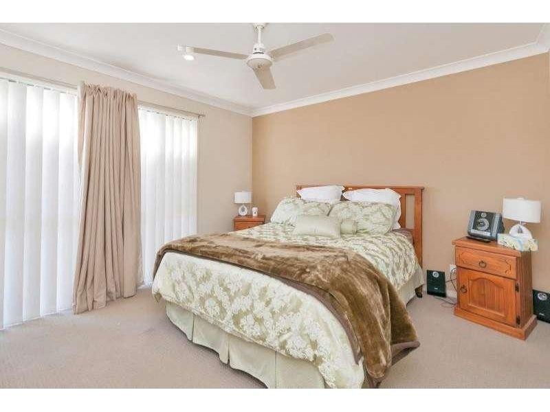1/3 Coombe Close, Redbank Plains QLD 4301