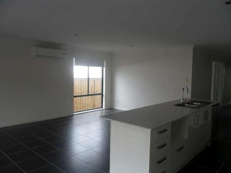 1/70 Trevor Street, Bellbird Park QLD 4300