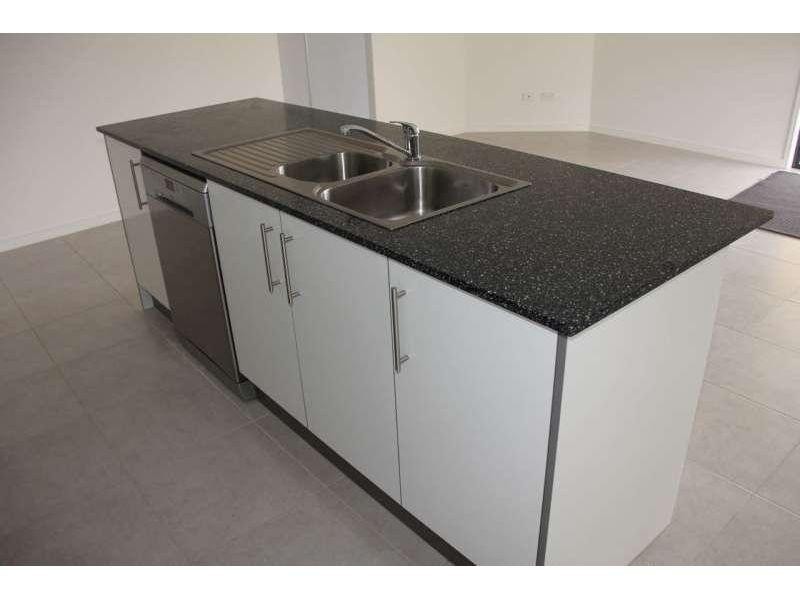 66 Columbia Drive, Bellbird Park QLD 4300