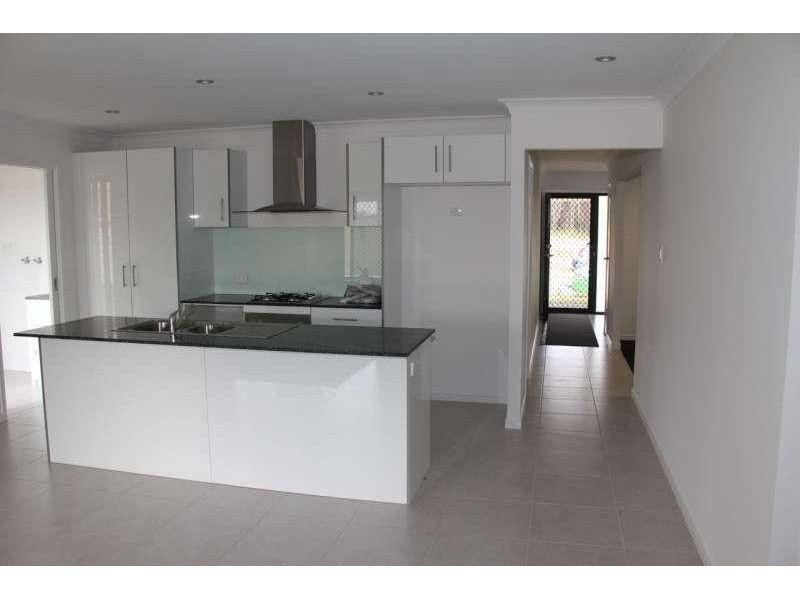 66 Columbia Drive, Bellbird Park QLD 4300