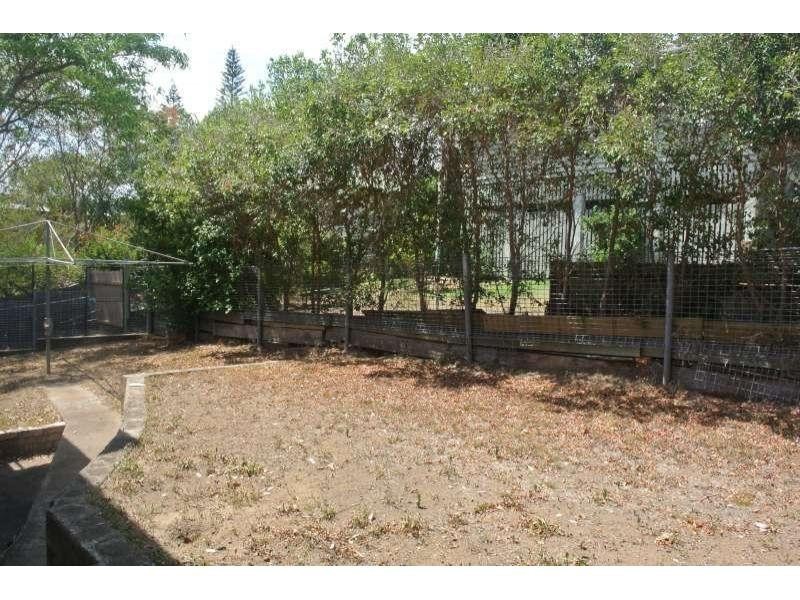 2 Meredith Lane, Ipswich QLD 4305