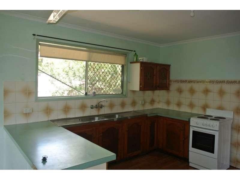 31 Diamond Street, Riverview QLD 4303