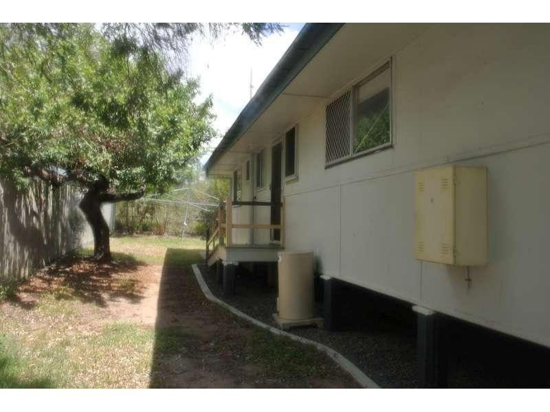 31 Diamond Street, Riverview QLD 4303